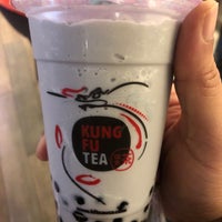 Photo taken at Kung Fu Tea by Tracy I. on 12/7/2017