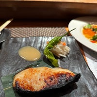 3/2/2023 tarihinde Mervyn S.ziyaretçi tarafından Sushi Den'de çekilen fotoğraf