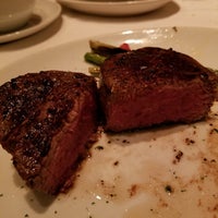 Photo taken at Fleming&amp;#39;s Prime Steakhouse &amp;amp; Wine Bar by Odilia C. on 7/28/2018