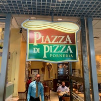 Photo taken at Piazza Di Pizza Forneria by Eduardo C. on 1/23/2019