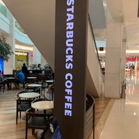 Photo taken at Starbucks by Eduardo C. on 7/21/2019