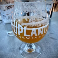 Photo taken at Upland Brewing Company Brew Pub by Shawn B. on 5/20/2023