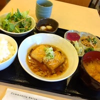Photo taken at わや食堂 by nilab on 11/4/2014