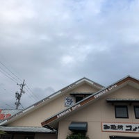 Photo taken at Komeda&amp;#39;s Coffee by nilab on 6/16/2018