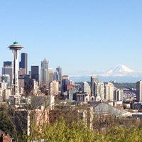 Photo taken at Kerry Park by Traveloco_Joe on 4/23/2013