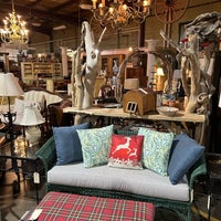 Photo taken at Hudson Antique and Vintage Warehouse by Jason C. on 12/16/2023