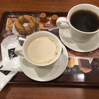 Photo taken at Café de Crié 中日ビル店 by Masayukin G. on 10/30/2016