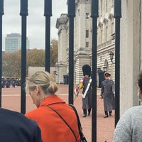 Photo taken at Changing of the Guard by Cs_travels on 11/19/2021