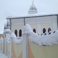Photo taken at Ярославская соборная мечеть by Elina on 2/5/2013