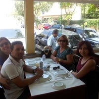 Photo taken at Restaurante 810 by Vanessa F. on 9/15/2012