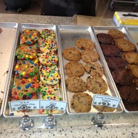5/14/2013にLions D.がAli&amp;#39;s Cookiesで撮った写真