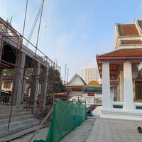 Photo taken at วัดเศวตฉัตรวรวิหาร by Wiwat S. on 1/25/2021