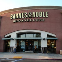 Barnes Noble Central Escondido Escondido Ca