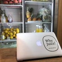 Photo taken at Why Juice? by Ryoichi N. on 6/7/2018