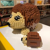 Photo taken at The LEGO Store by Fer N. on 12/27/2018
