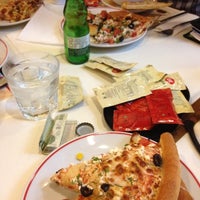 Photo taken at Pizza Hut by Gamze B. on 10/21/2012