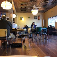 Photo taken at Flightpath Coffeehouse by Taylan E. on 11/16/2018