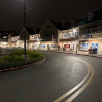 Foto diambil di Lantern Bay Village Shopping Center Dana Point, CA oleh Scott A. pada 7/1/2023