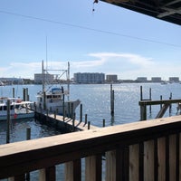 10/6/2018 tarihinde Lon P.ziyaretçi tarafından Harbor Docks'de çekilen fotoğraf