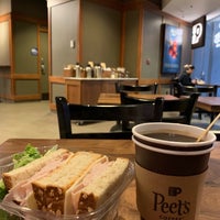 Photo taken at Peet&amp;#39;s Coffee &amp;amp; Tea by ElleMira S. on 9/4/2019