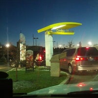 Photo taken at McDonald&amp;#39;s by ♦💣💥Gannon💥💣♦ on 11/1/2012