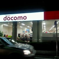 Photo taken at docomo Shop by ＦＯＸ on 11/5/2012