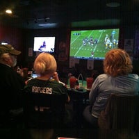 12/16/2012 tarihinde Tony Z.ziyaretçi tarafından 16th Street Sports Bar'de çekilen fotoğraf