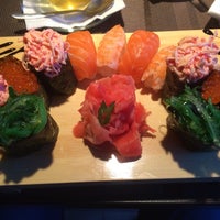 Photo taken at Sushi King by TDV on 11/1/2014