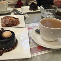 Photo taken at Maison Kayser by Patricia G. on 1/1/2015