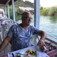 Foto diambil di Ağva Gizlibahçe Restaurant oleh Ahmet pada 8/23/2020