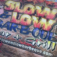 Foto scattata a Slow &amp;amp; Low BBQ da Jean M. il 11/13/2021