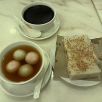 Photo taken at Mei Heong Yuen Dessert by Joshua Toh on 1/1/2024