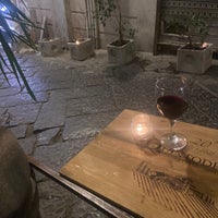 10/15/2021 tarihinde Ivor N.ziyaretçi tarafından Spuzzulé Wine'de çekilen fotoğraf