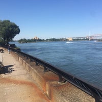 Photo taken at Carl Schurz Park by Pavel A. on 6/17/2016