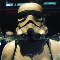 Photo taken at Star Wars and the Power of Costume @ Discovery Times Square by William L. on 4/5/2016