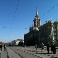 Photo taken at Остановка «Площадь 1905 года» by Anna Z. on 10/14/2012