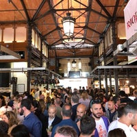 Photo taken at Mercado de San Miguel by Niko V. on 5/26/2018