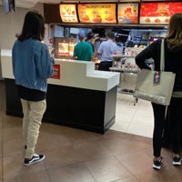 Photo taken at McDonald&amp;#39;s by Marcelo Hsu 許. on 7/17/2022