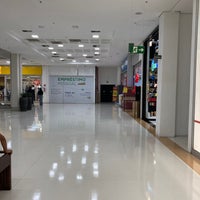 Photo taken at Raposo Shopping by Marcelo Hsu 許. on 9/2/2022