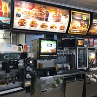Photo taken at McDonald&amp;#39;s by Marcelo Hsu 許. on 5/22/2018