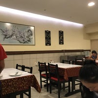 Photo taken at Restaurante Wan Fu by Marcelo Hsu 許. on 2/28/2017