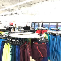 Nike Clearance - Shoe Store in