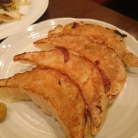 Photo taken at 西安家郷料理 餃子の郷 by ひびき on 6/26/2014