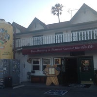 4/27/2013 tarihinde Adam D.ziyaretçi tarafından Newport Beach Brewing Co.'de çekilen fotoğraf