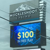 Foto tirada no(a) Muckleshoot Casino por Joshua B. em 7/8/2019