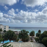 2/8/2023 tarihinde Joshua B.ziyaretçi tarafından Curaçao Marriott Beach Resort &amp;amp; Emerald Casino'de çekilen fotoğraf
