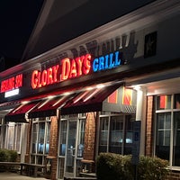 Foto tirada no(a) Glory Days Grill por Joshua B. em 4/14/2022
