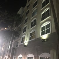 Foto tirada no(a) Residence Inn Tampa Downtown por Joshua B. em 3/6/2019