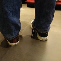 sunway pyramid converse