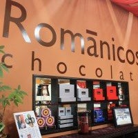 Foto tirada no(a) Romanicos Chocolate por Miami New Times em 8/19/2014